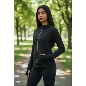 Q Athletic Women’s Jacket Gold Zipper Black Size Medium